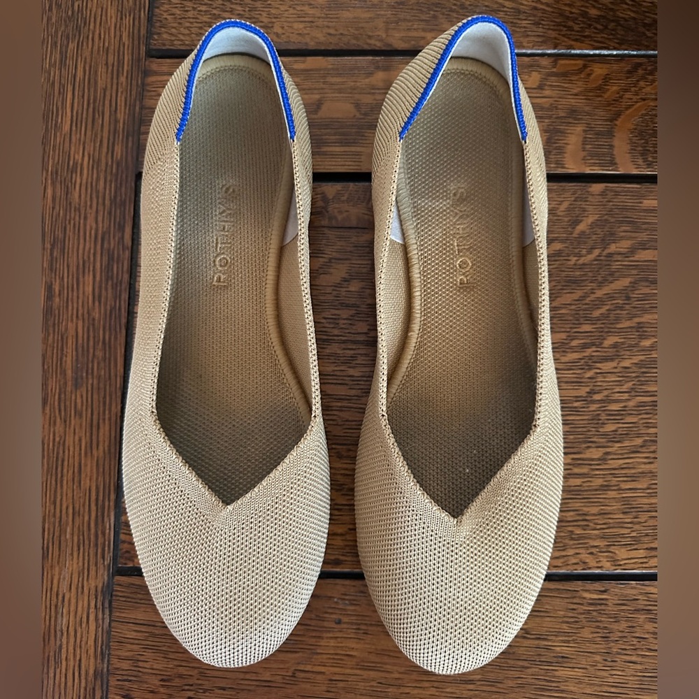 Rothy's Tan Round-toe Flats with Vibrant Blue Accent 9.5 EUC